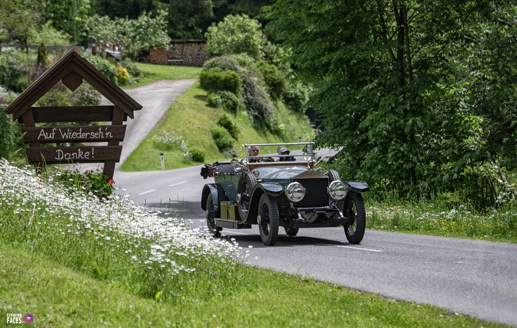 Home - Classic Driving Tours with Classic Travelling