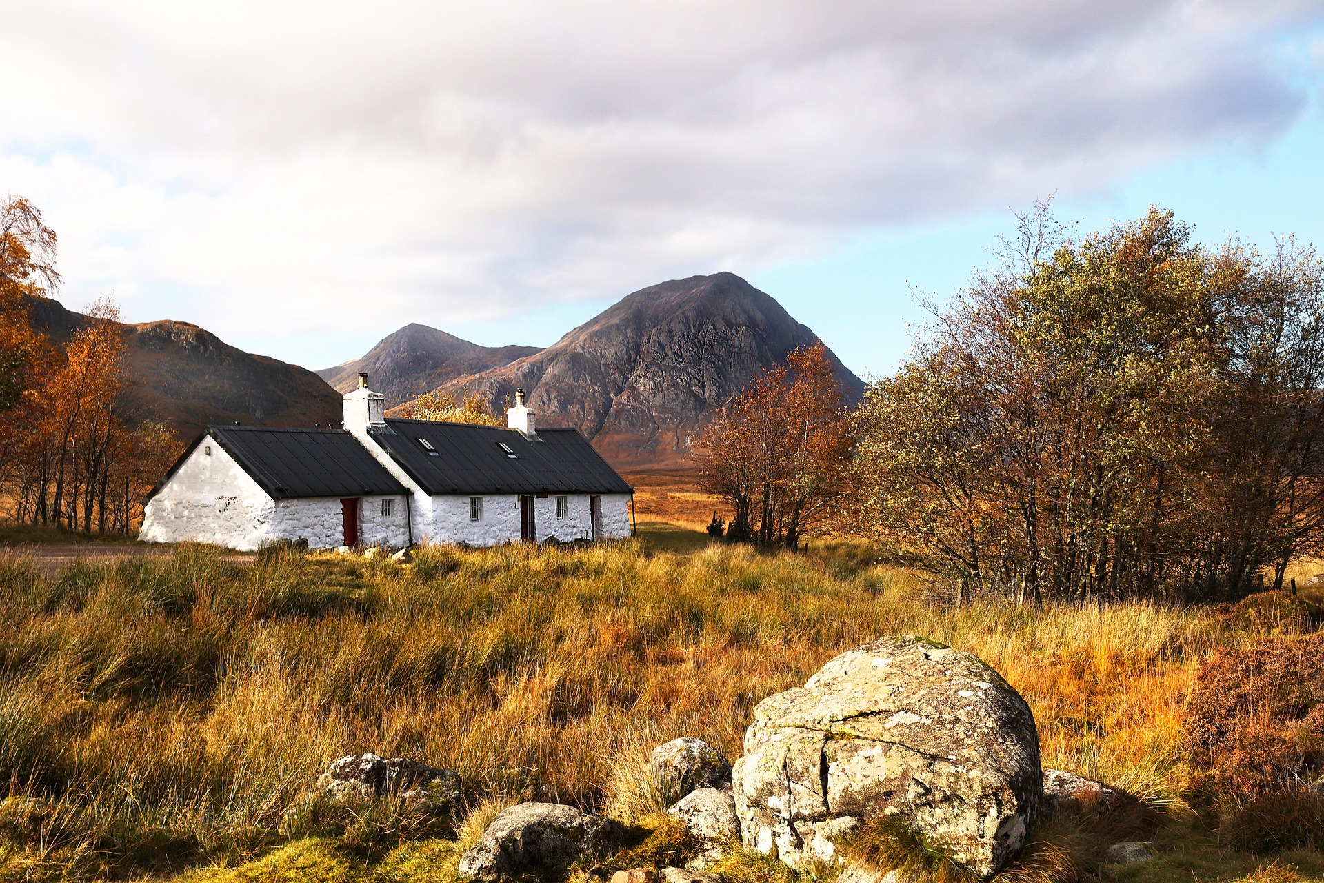 Highlands-cottage-free